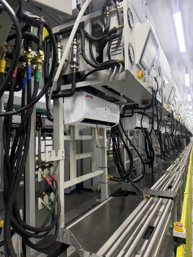 Air conditioner factory display images 7